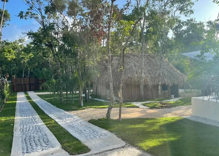 Casvar Hotel 3*